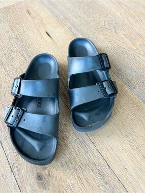 Birkenstock Arizona Essential in Metallic Anthracite (gray) Two-Buckle Sandals